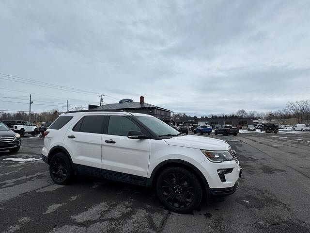 2019 Ford Explorer