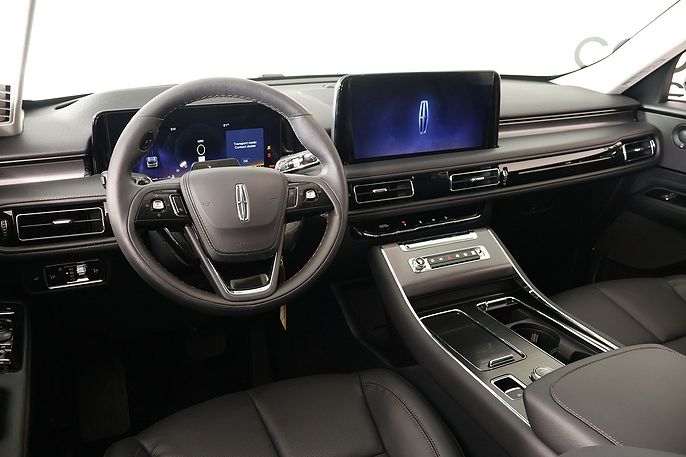 2027 Lincoln Aviator