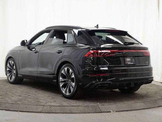 2026 Audi Q8