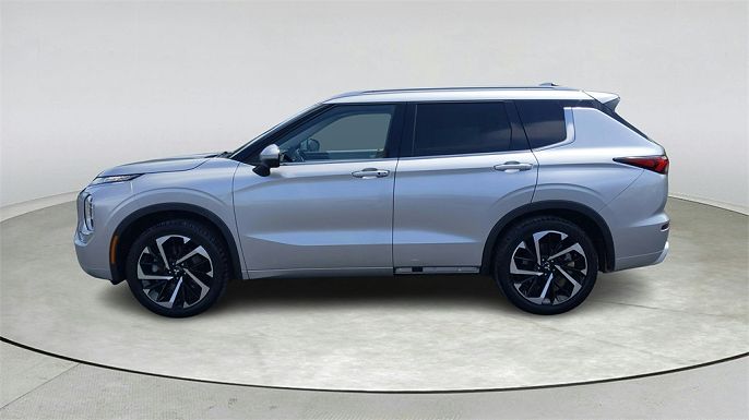2022 Mitsubishi Outlander