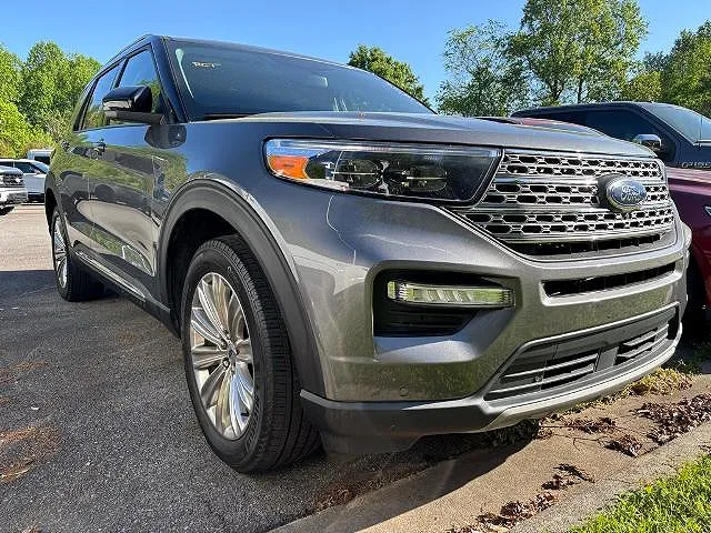2022 Ford Explorer