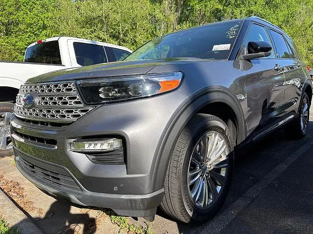 2022 Ford Explorer