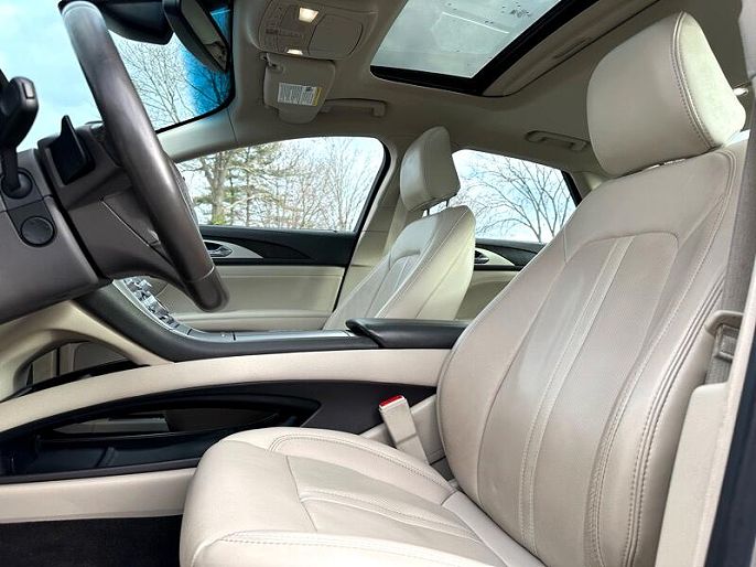 2020 Lincoln MKZ