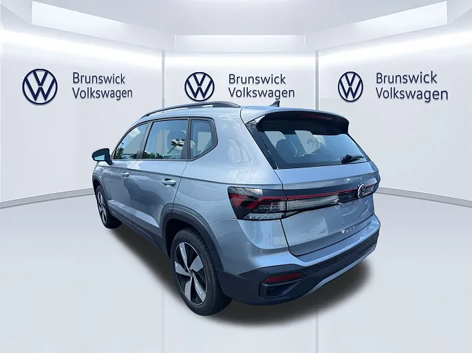 2025 Volkswagen Taos