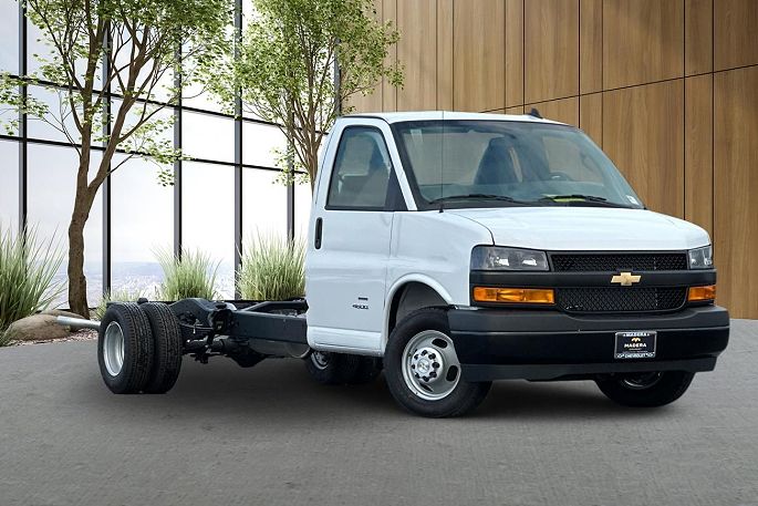 2025 Chevrolet Express
