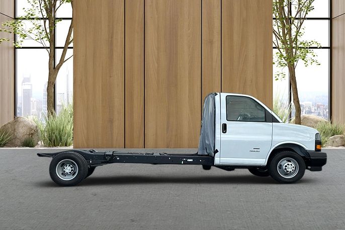 2025 Chevrolet Express