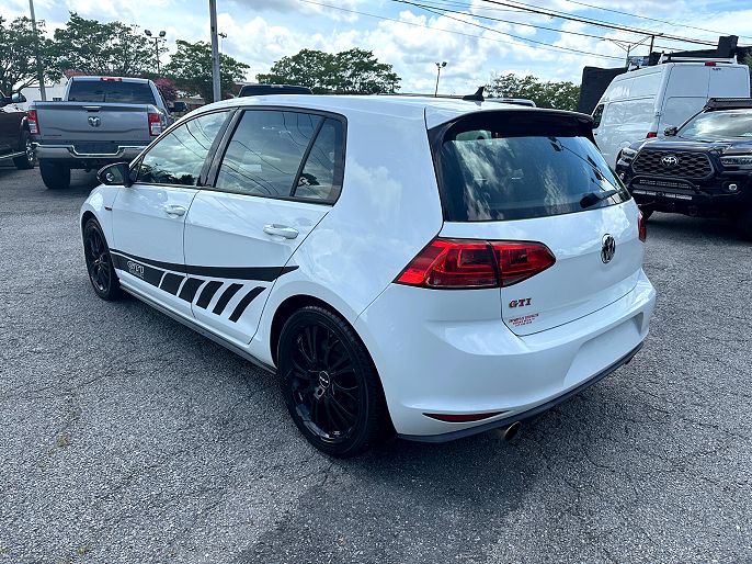 2016 Volkswagen Golf