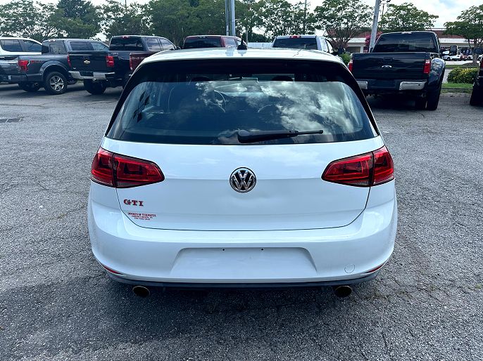 2016 Volkswagen Golf