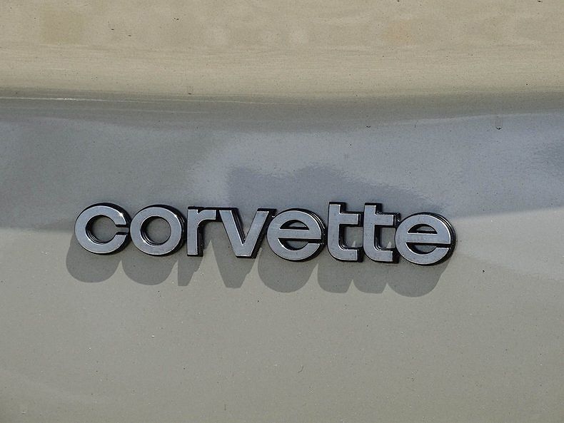 1982 Chevrolet Corvette null image 24