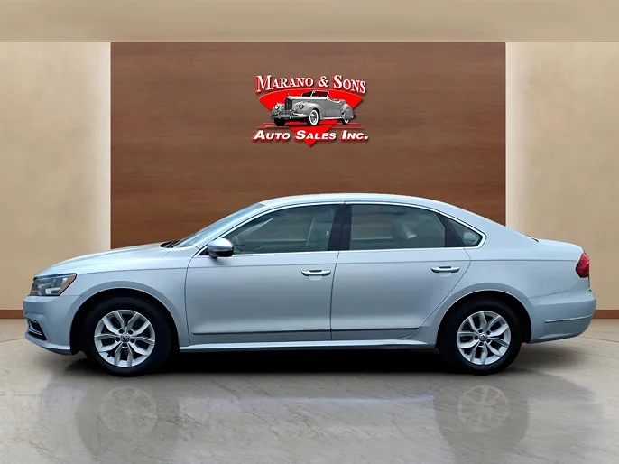 2017 Volkswagen Passat