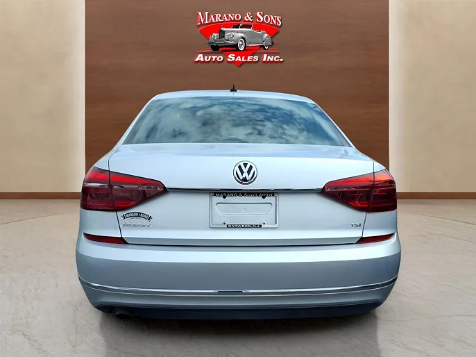 2017 Volkswagen Passat