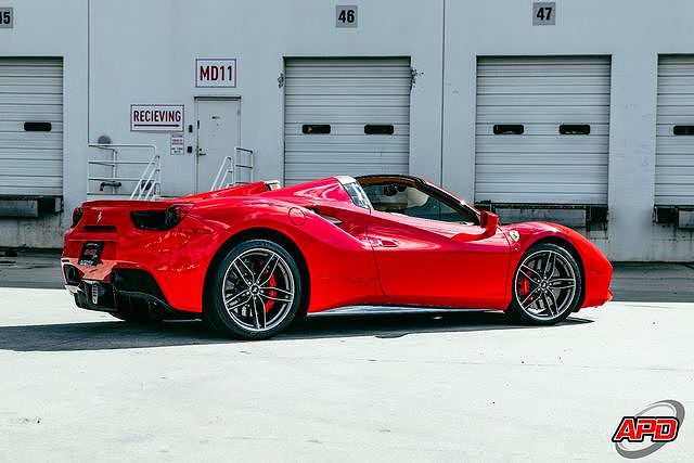 2016 Ferrari 488
