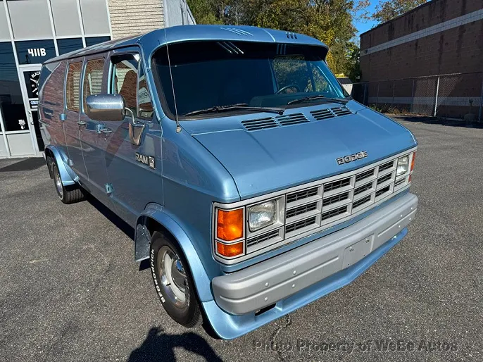 1990 Dodge Ram Van