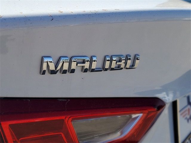 2024 Chevrolet Malibu LT image 4