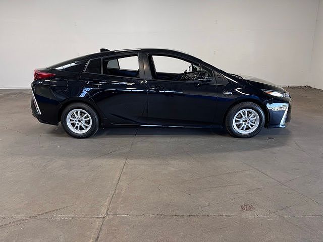 2021 Toyota Prius Prime