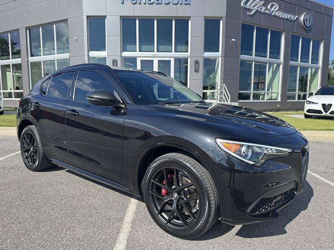 2021 Alfa Romeo Stelvio