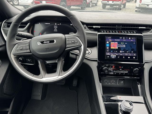 2025 Jeep Grand Cherokee L