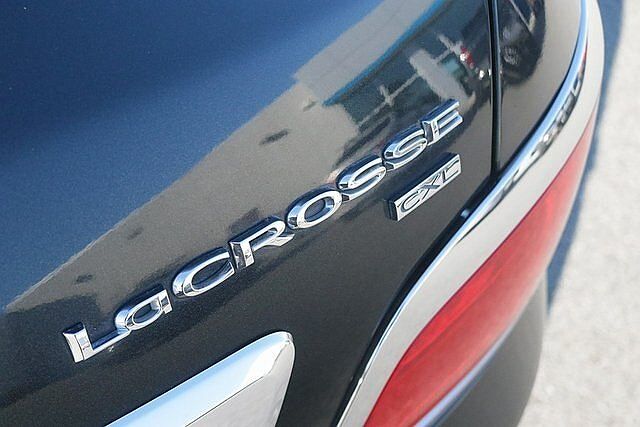 2010 Buick LaCrosse CXL image 7
