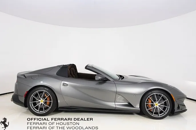 2022 Ferrari 812 GTS