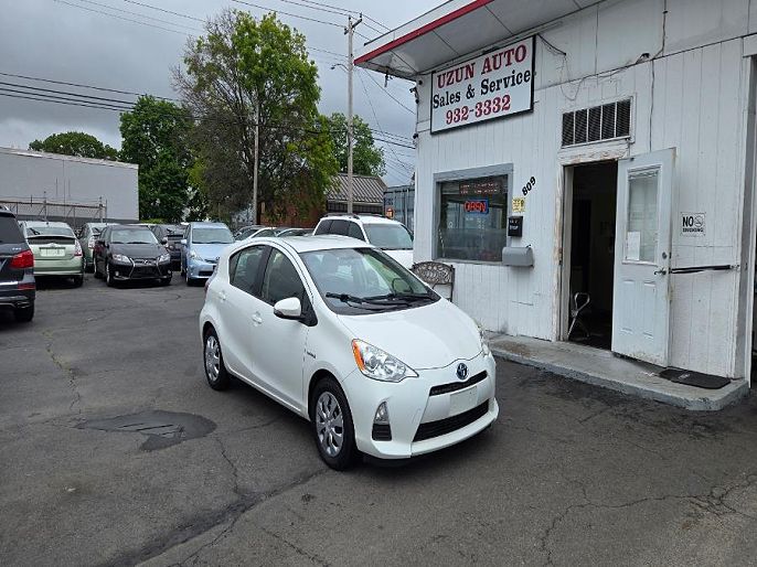 2014 Toyota Prius c