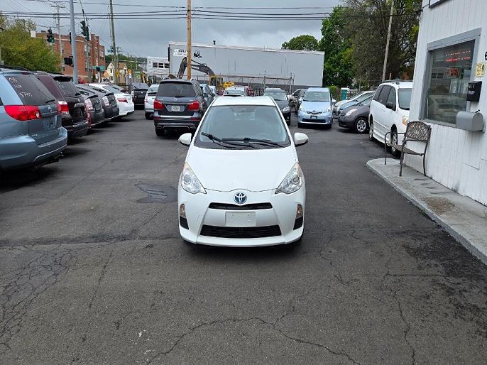 2014 Toyota Prius c