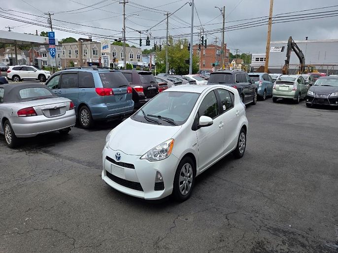 2014 Toyota Prius c