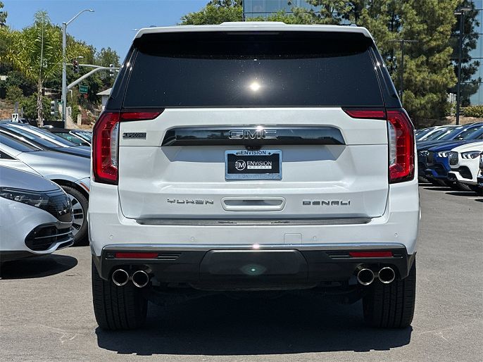 2023 GMC Yukon