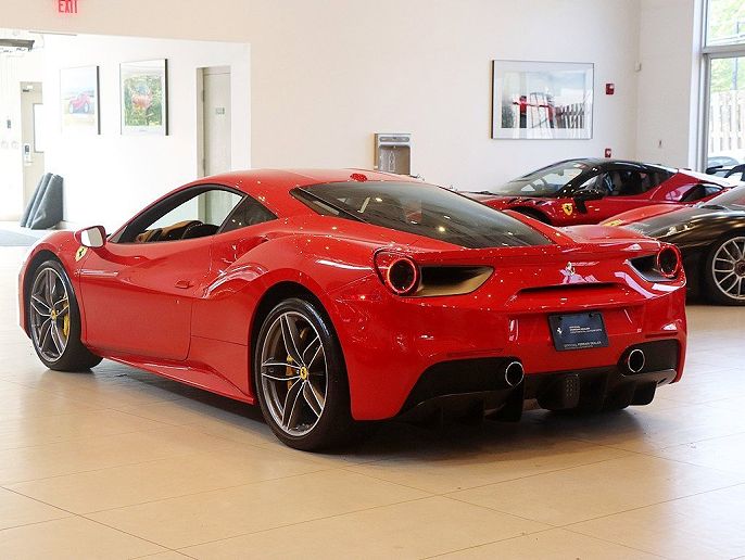 2019 Ferrari 488