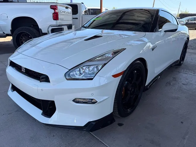 2024 Nissan GT-R