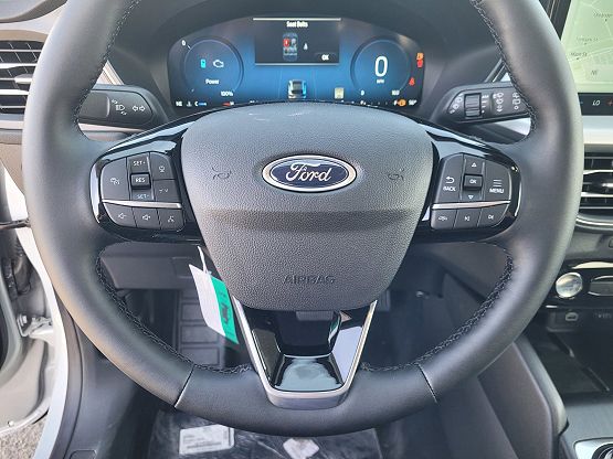 2025 Ford Escape Base photo 9
