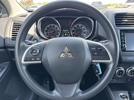2024 Mitsubishi Outlander Sport ES photo 10