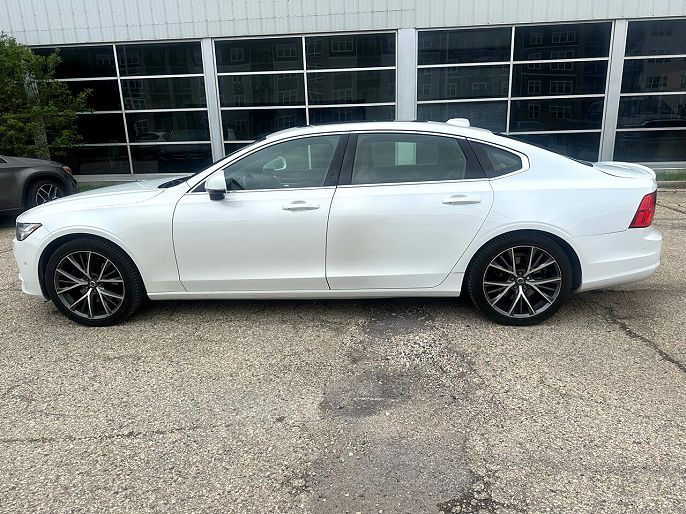 2018 Volvo S90