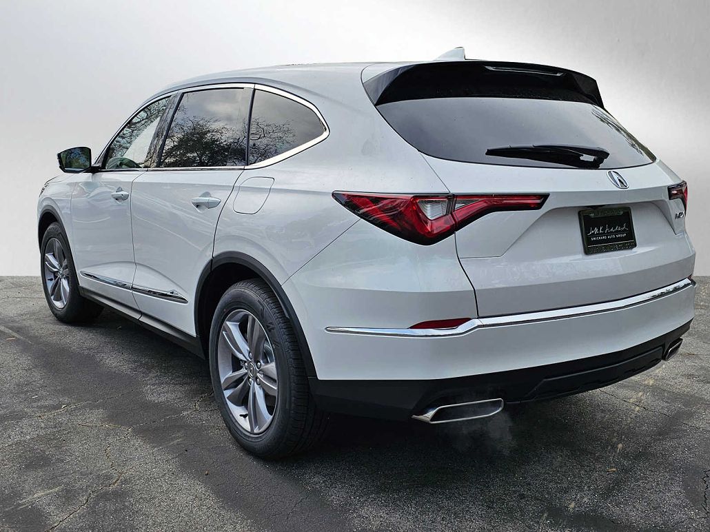 2024 Acura MDX Base image 2