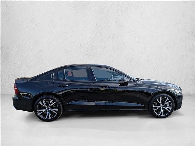 2022 Volvo S60
