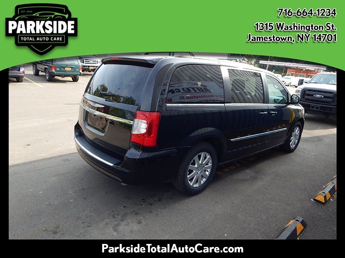 2015 Chrysler Town & Country