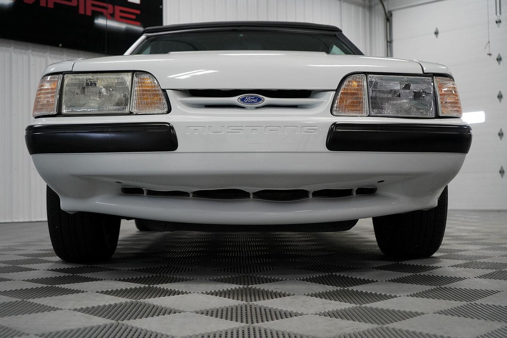 1991 Ford Mustang LX image 26