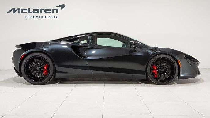 2025 Mclaren Artura