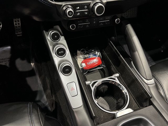 2019 Ferrari GTC4Lusso null image 52