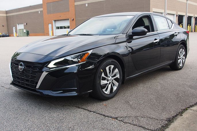 2025 Nissan Altima