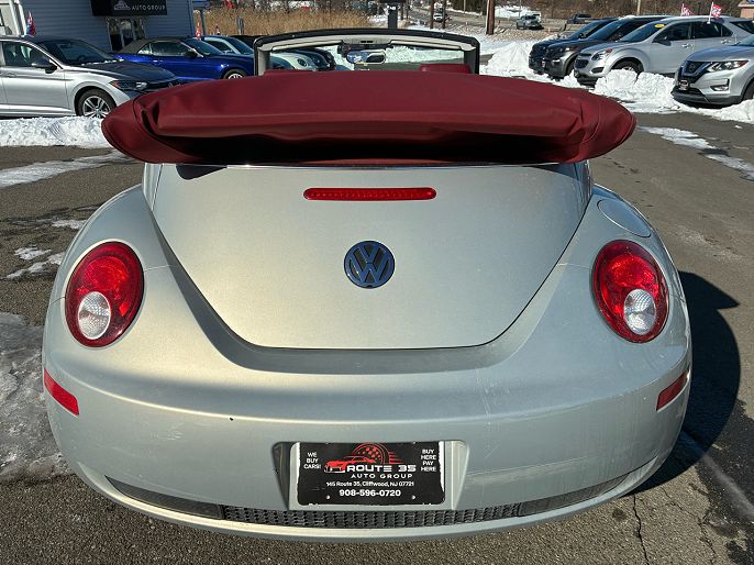 2009 Volkswagen New Beetle
