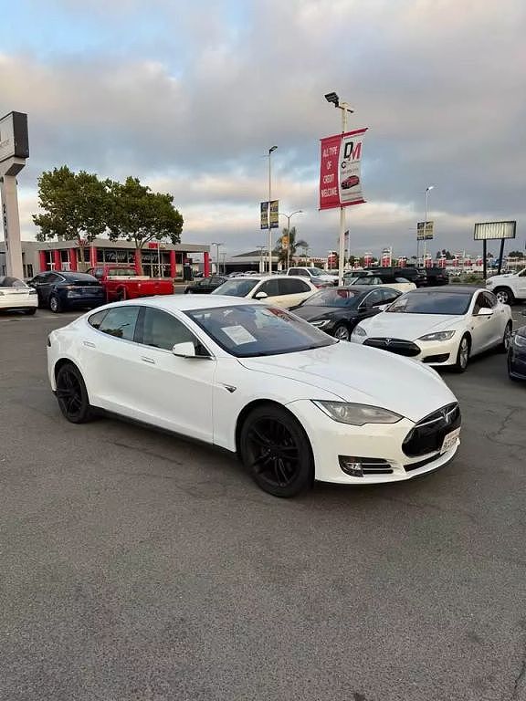2016 Tesla Model S