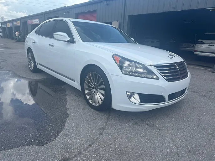 2015 Hyundai Equus