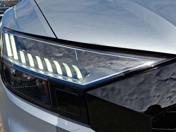 2023 Audi SQ8
