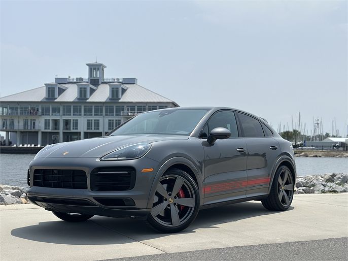 2022 Porsche Cayenne
