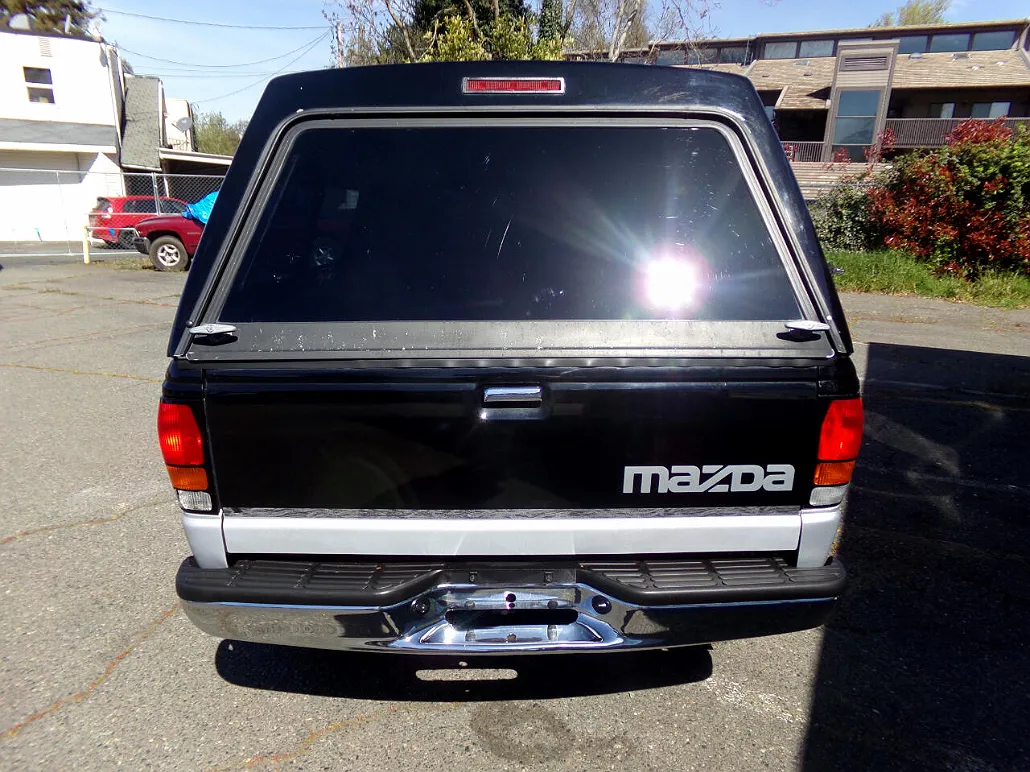1996 Mazda B-Series B4000 image 2
