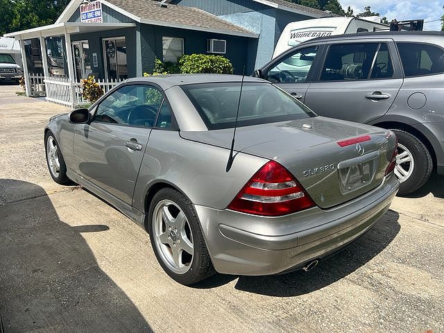 2004 Mercedes-Benz SLK