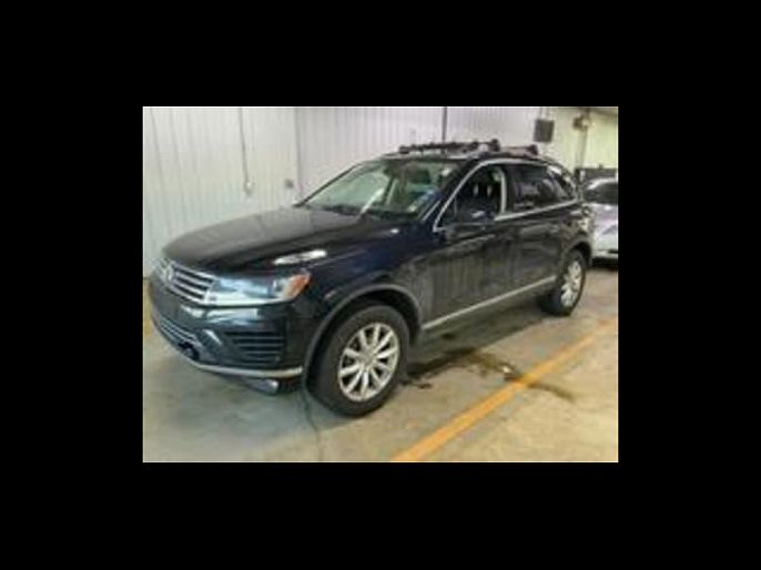 2016 Volkswagen Touareg