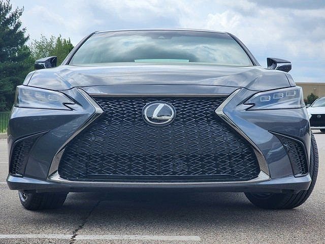 2025 Lexus ES