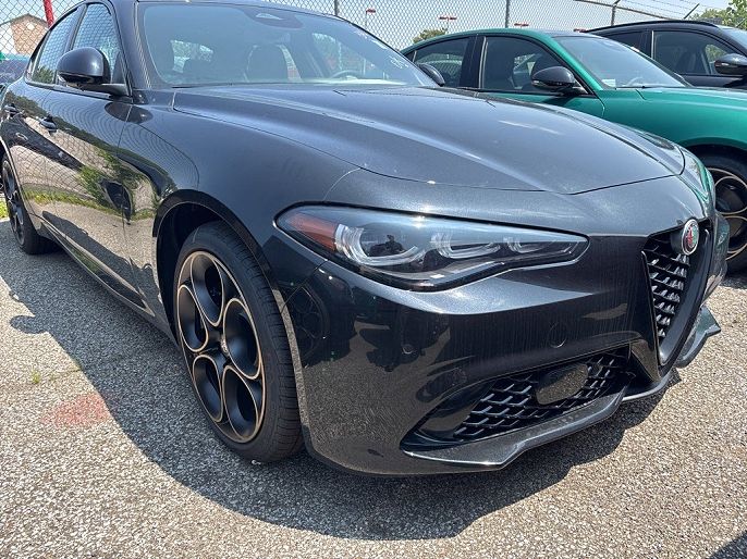 2025 Alfa Romeo Giulia