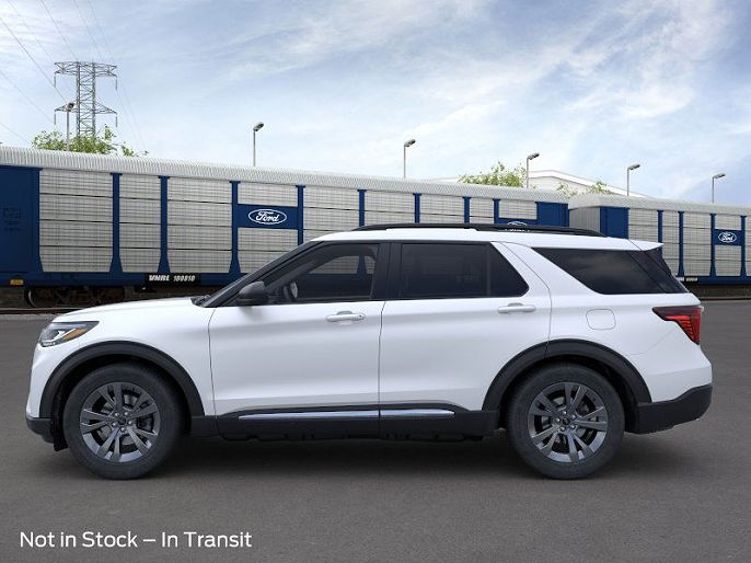 2025 Ford Explorer